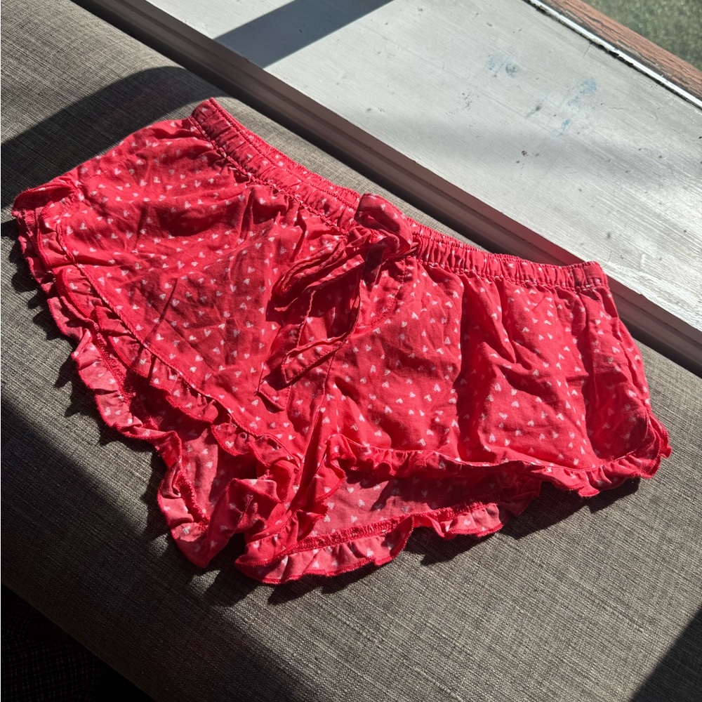 Aerie Coral Heart Print Ruffle Lounge Sleep Shorts Size Medium Women’s